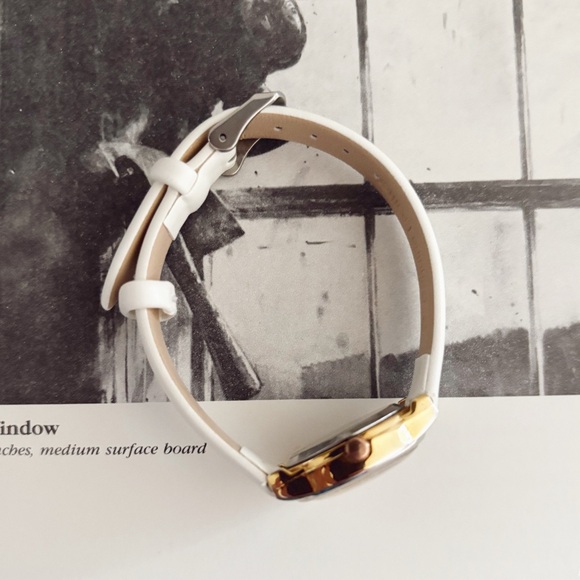 VTG 1990’s Leather Watch - Picture 9 of 9